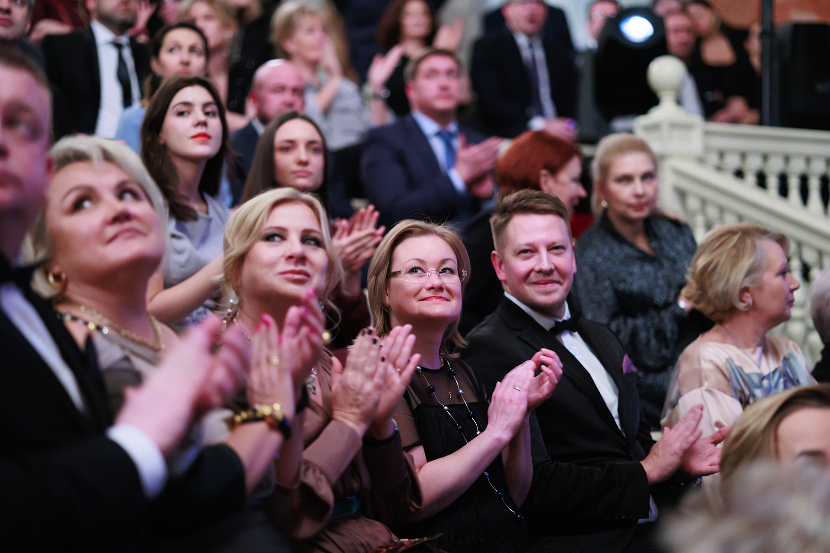 Профессионалы награждение. Участники премия Гала. Я профессионал награждение 2022. Премия главы Мордовия 2022 награждение. Школа жён 2022 Золотая маска.